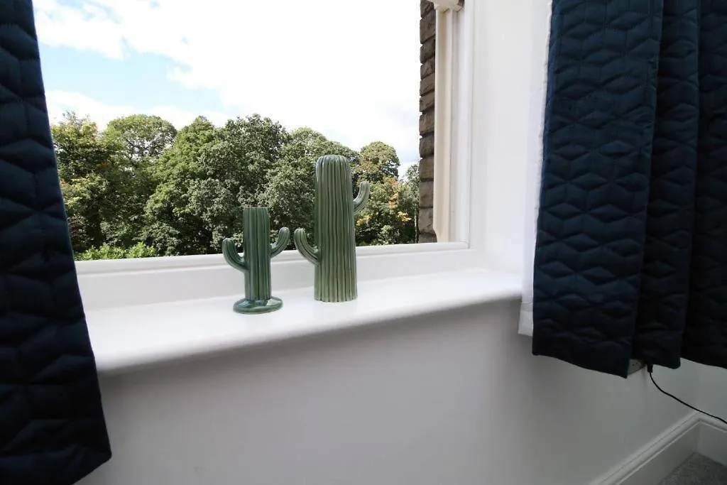 16 North Road Flat 4 By Mia Living Free Parking On Site Apartment Cardiff United Kingdom