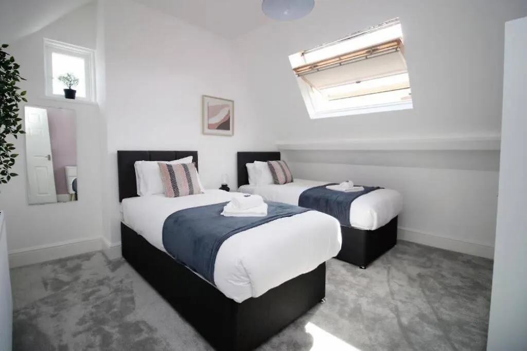 16 North Road Flat 4 By Mia Living Free Parking On Site Apartment Cardiff